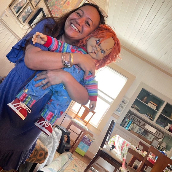 Aloha! Im your new POSH friend Bernadette, but YOU can call me BeHawaii๐ค๐๐ - Picture 3 of 17